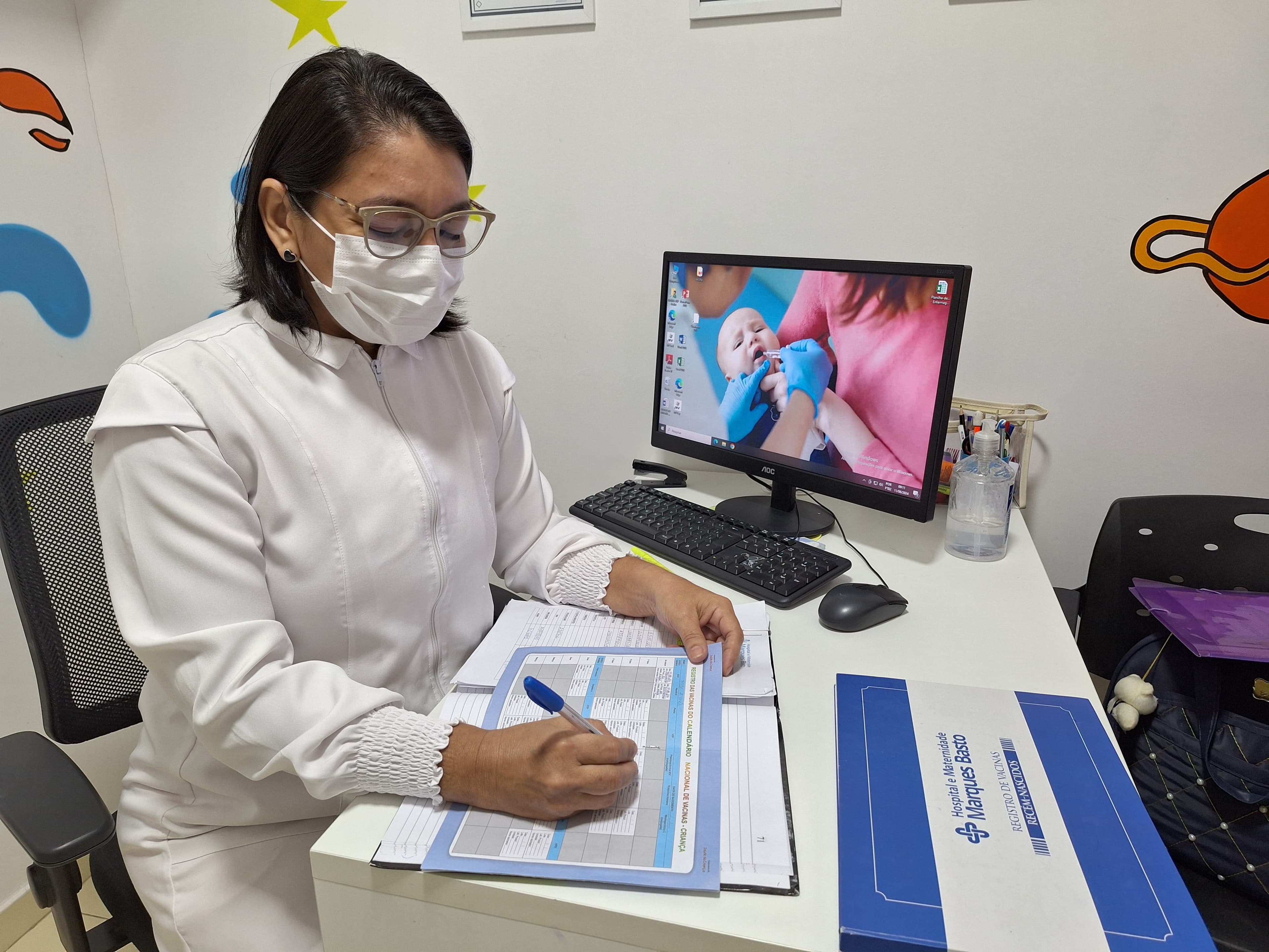 HMB mantém sala de vacina em Ambulatório de Pediatria