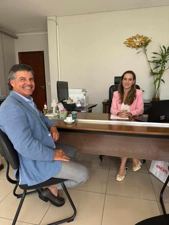 Presidente do HMB se reúne com a presidente do IASPI para ampliar acesso à Radioterapia aos servidor